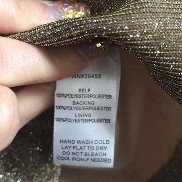 Gold Sparkling Dress ✨Wow Couture ✨🌟 - Picture 7 of 7